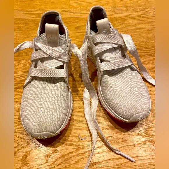 White Women Adidas edge lux size 6.5 - Picture 1 of 6